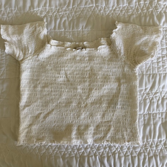 Urban Outfitters Cropped White Top - Picture 2 of 2